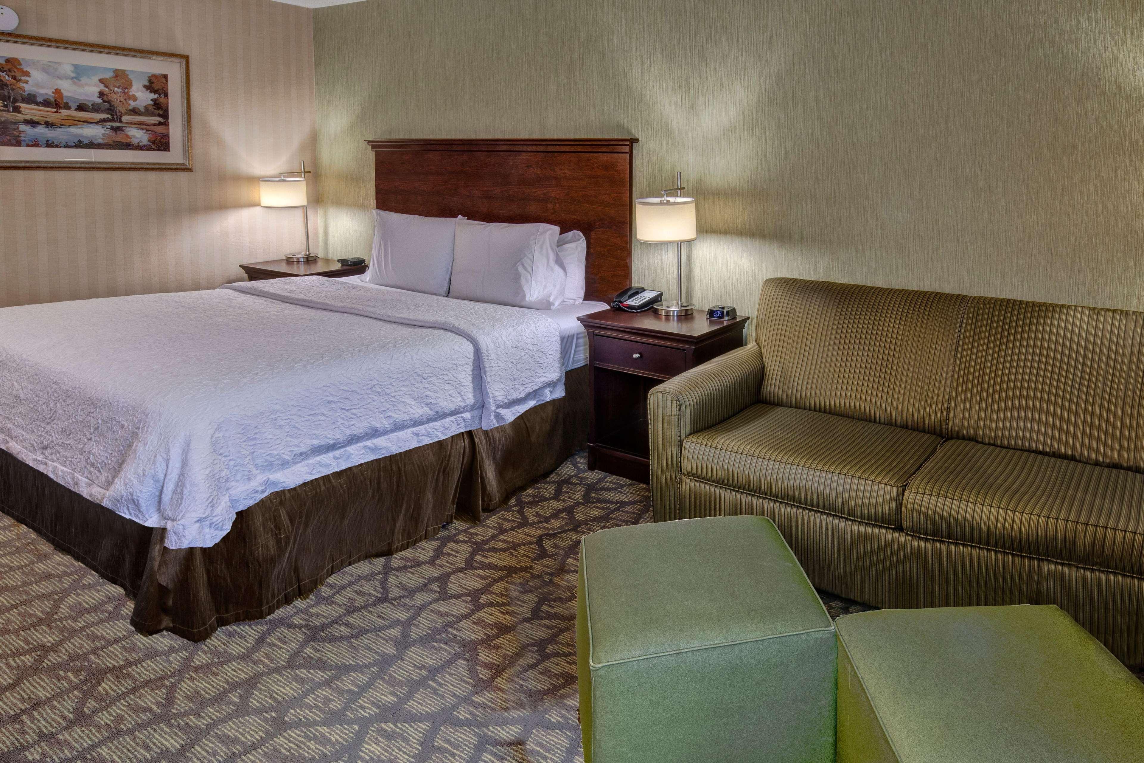 Hampton Inn Rocky Mount Exterior photo